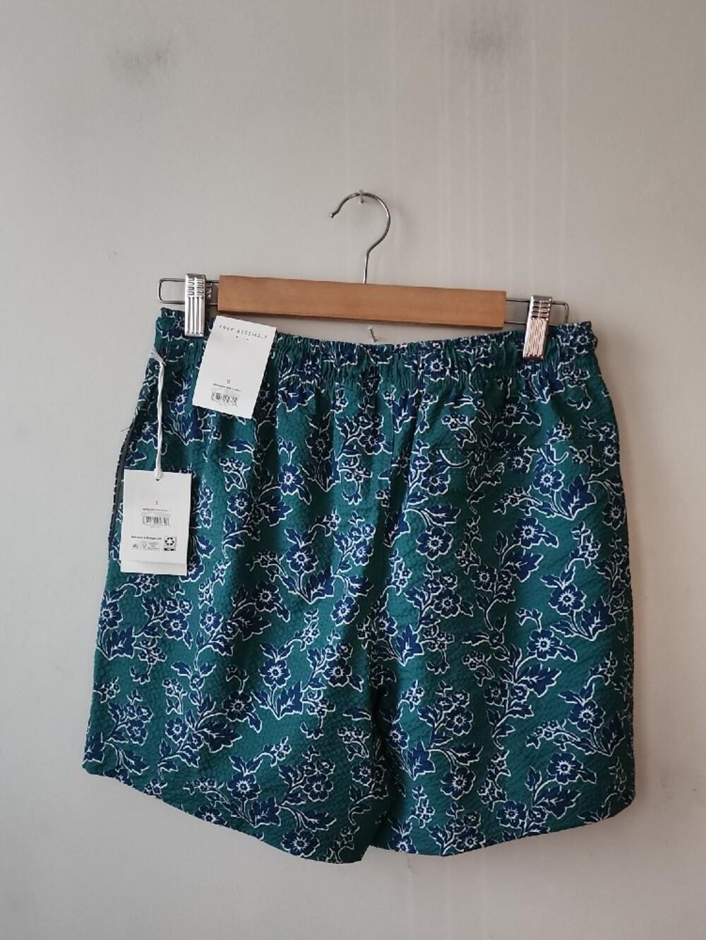Men's Teal Floral Swim Trunks with White Drawstring - Picture 7 of 12